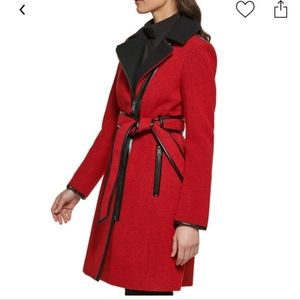 Guess Asymmetrical Zipper Coat